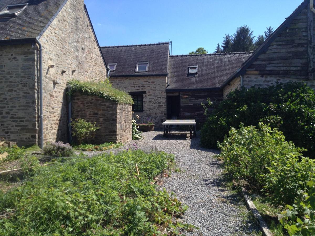 Gites Calmes Ecologiques Saint-Symphorien  Exterior foto